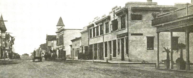 historical photo of Main Street, Half Moon Bay before paved roads